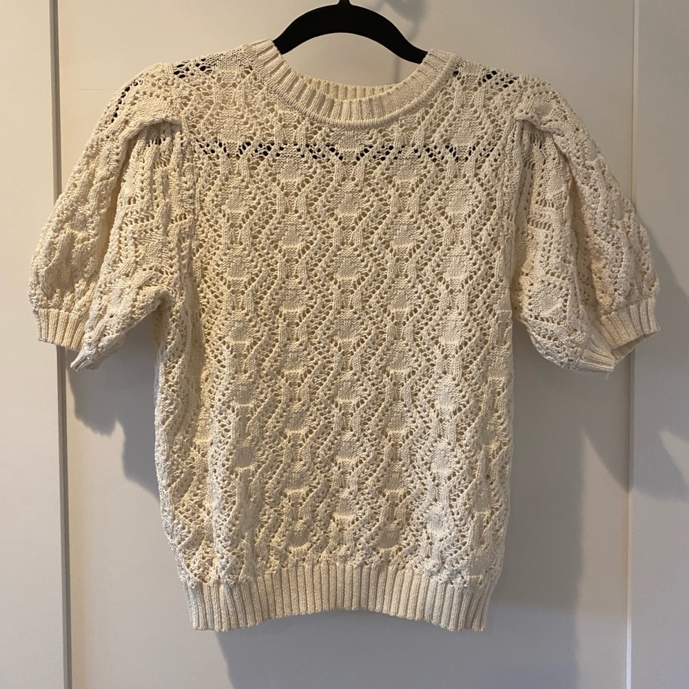 Knit off white light sweater, bell sleeve